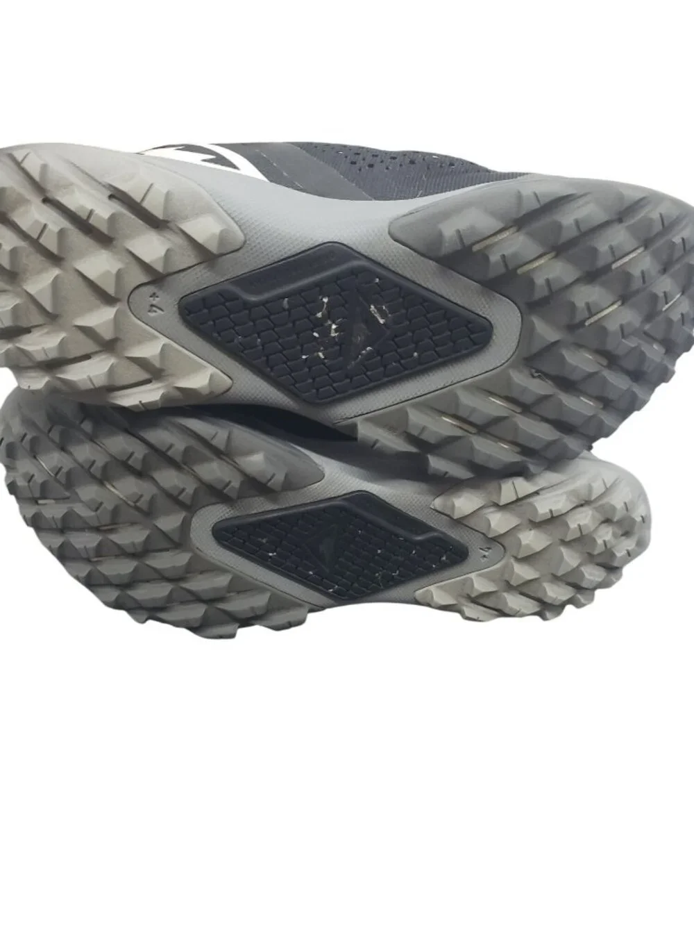 Nike Air Zoom Terra Kiger 6 Trail Running Shoes US 8 Womens Black White - Picture 10 of 14